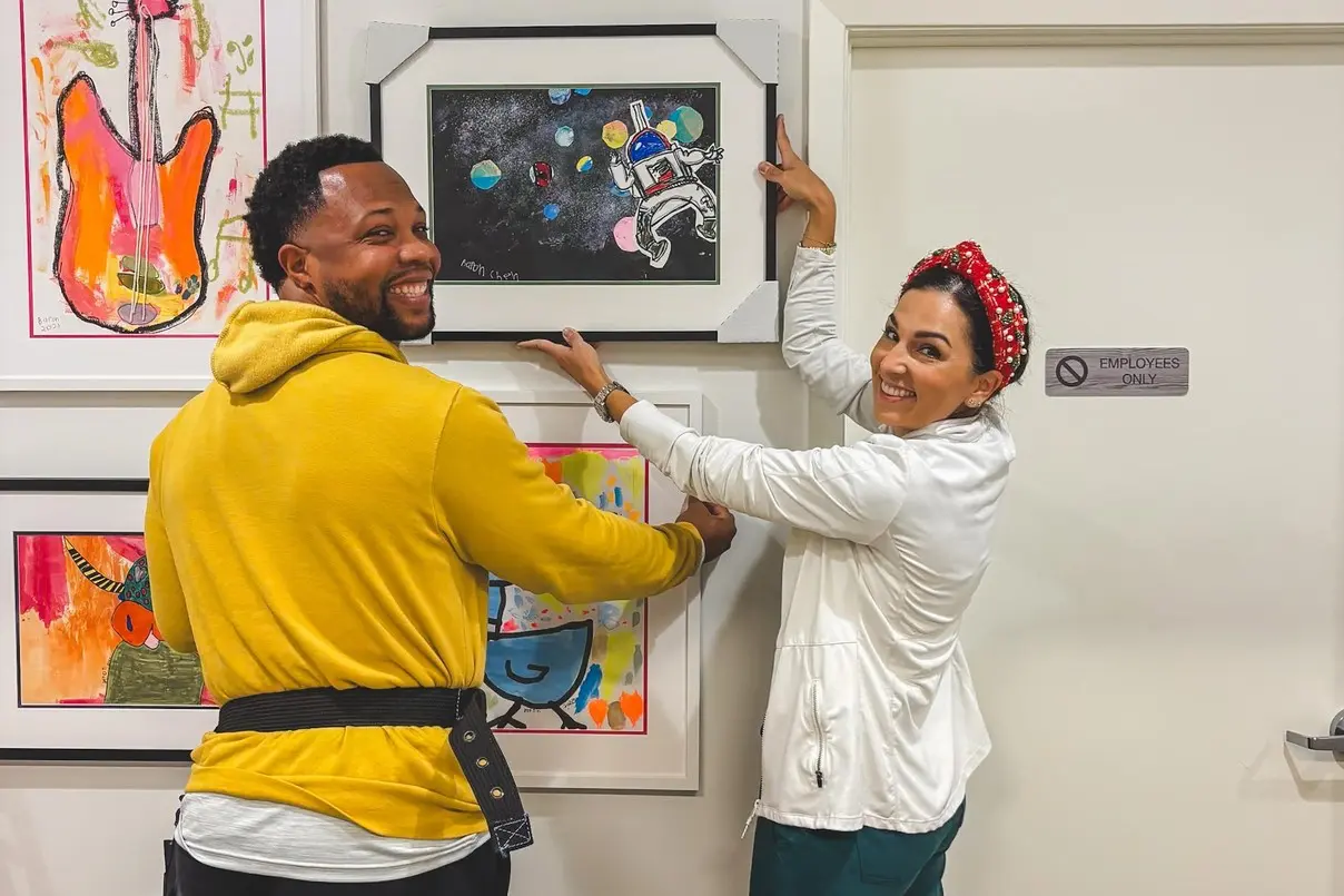 Local custom framer providing personalized design and framing services